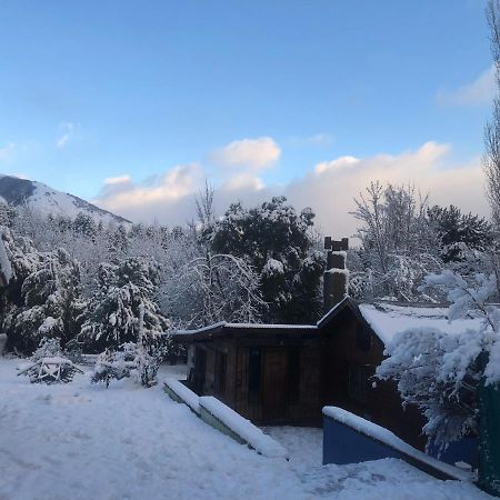 Cuatro Cerros Hostel ซานคาร์ลอส เด บาริโลเช ภายนอก รูปภาพ