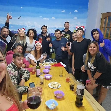 Cuatro Cerros Hostel ซานคาร์ลอส เด บาริโลเช ภายนอก รูปภาพ
