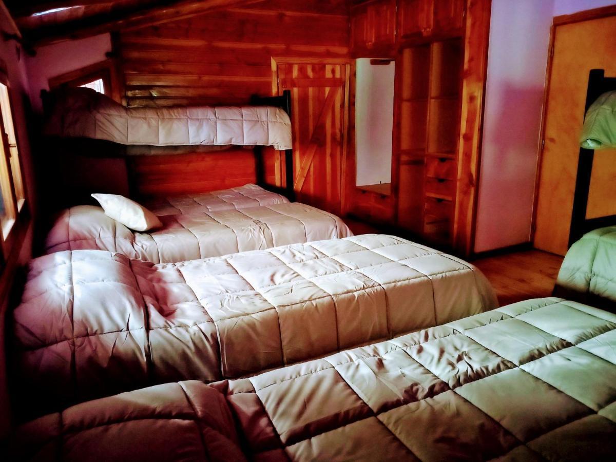 Cuatro Cerros Hostel ซานคาร์ลอส เด บาริโลเช ภายนอก รูปภาพ