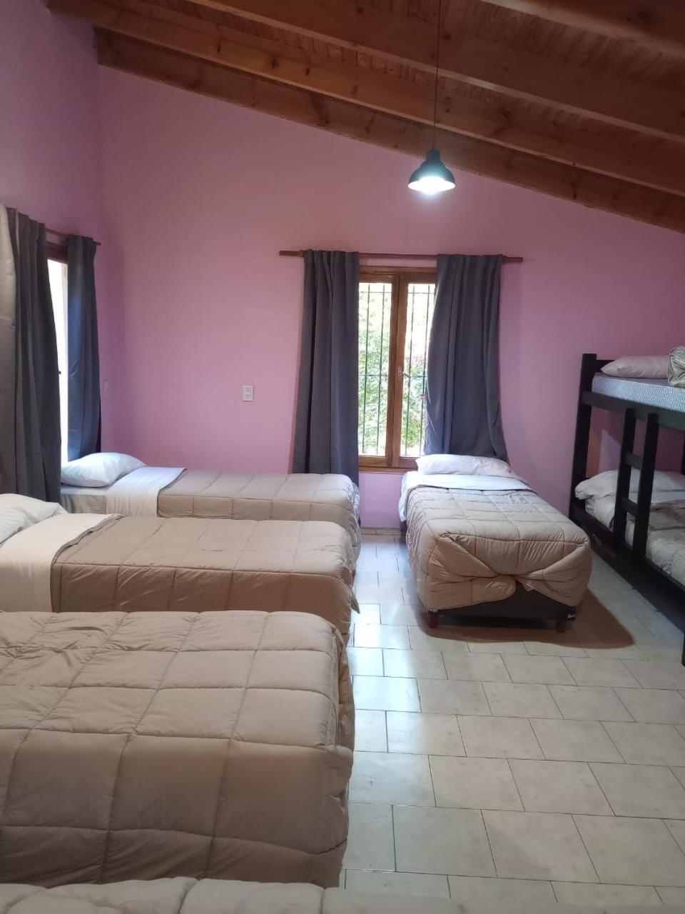 Cuatro Cerros Hostel ซานคาร์ลอส เด บาริโลเช ภายนอก รูปภาพ