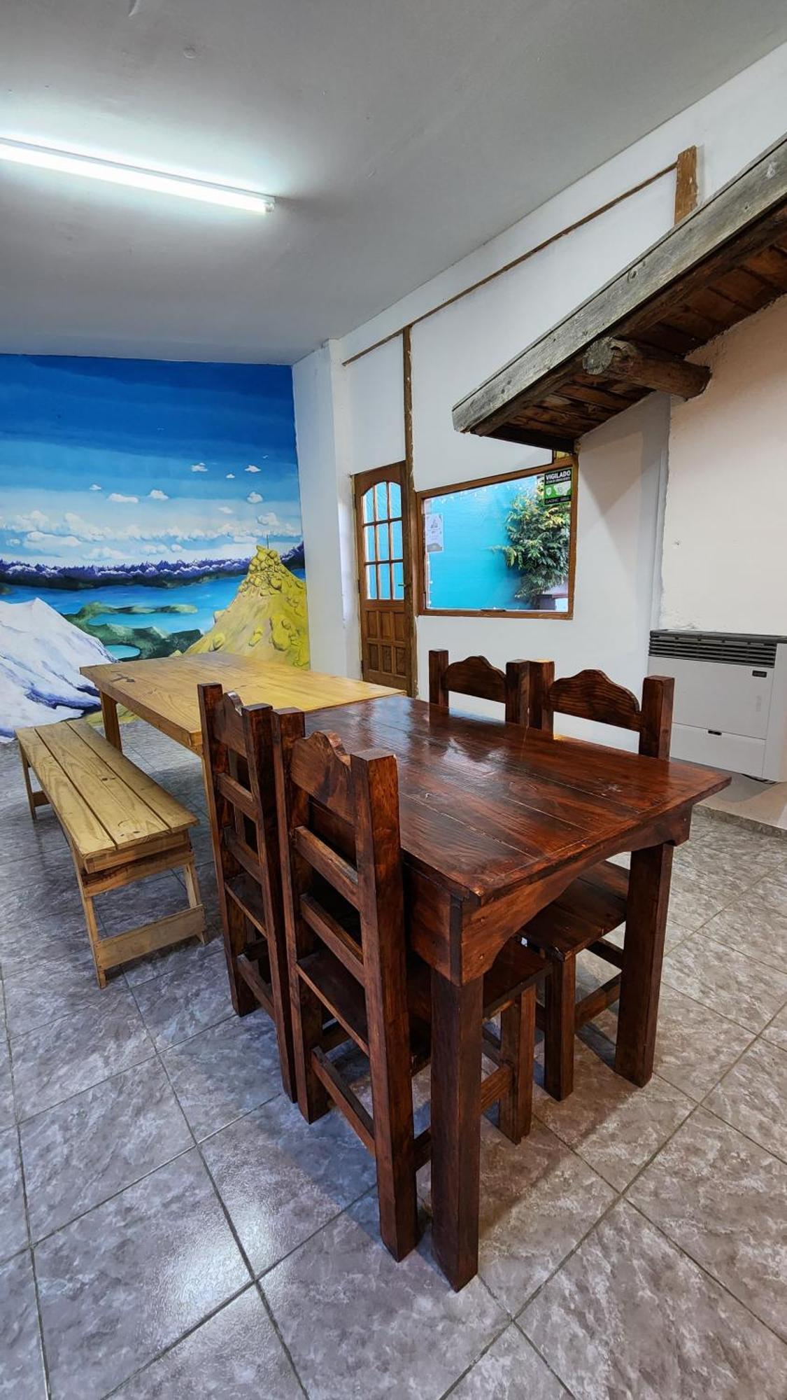 Cuatro Cerros Hostel ซานคาร์ลอส เด บาริโลเช ภายนอก รูปภาพ