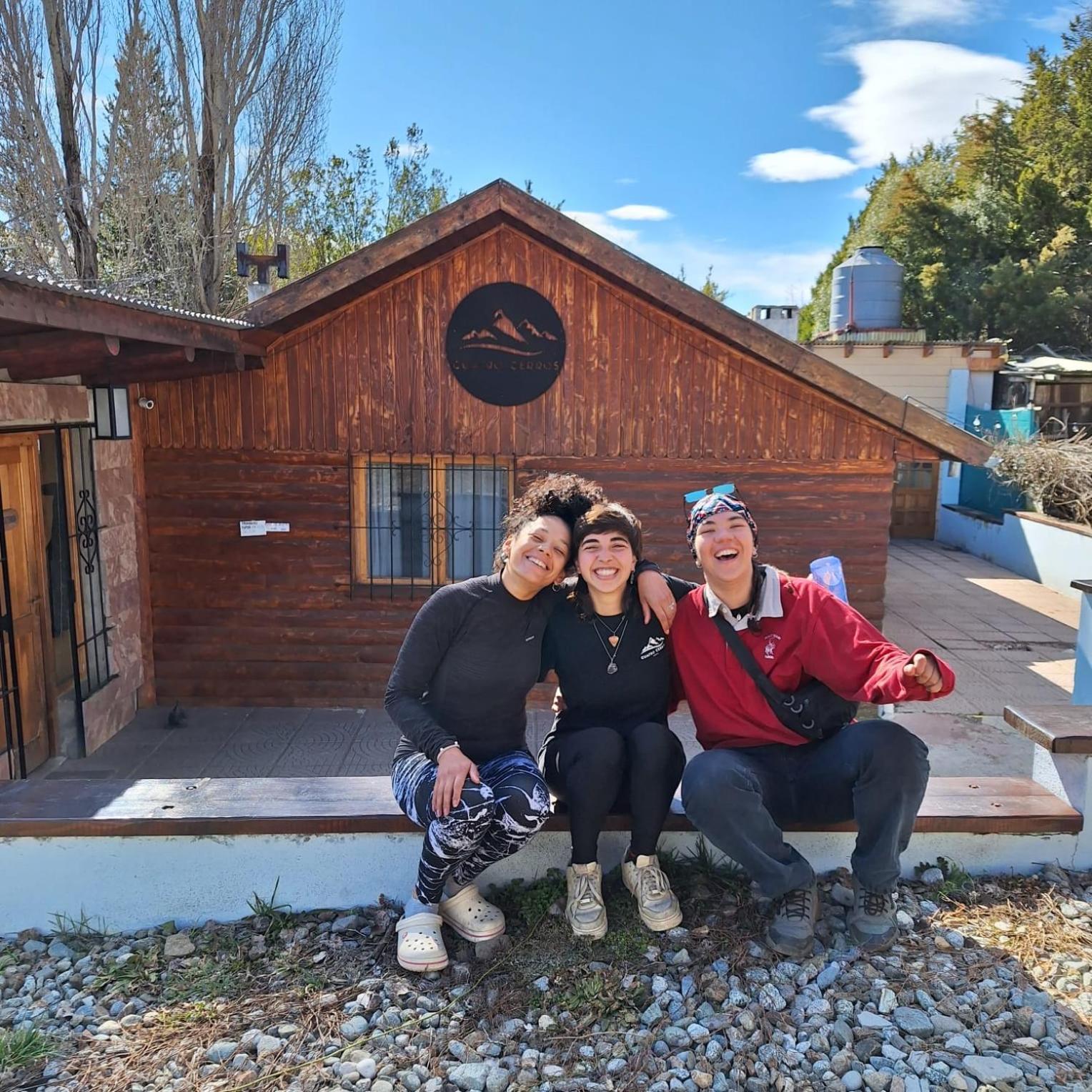 Cuatro Cerros Hostel ซานคาร์ลอส เด บาริโลเช ภายนอก รูปภาพ